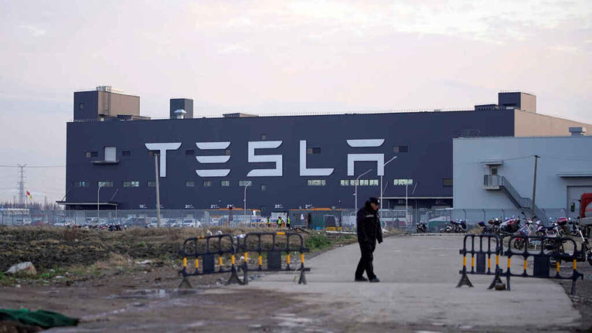 Tesla fábrica chinea, Xangai